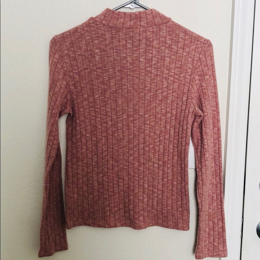 Forever 21 Ribbed Top - Picture 2 of 4